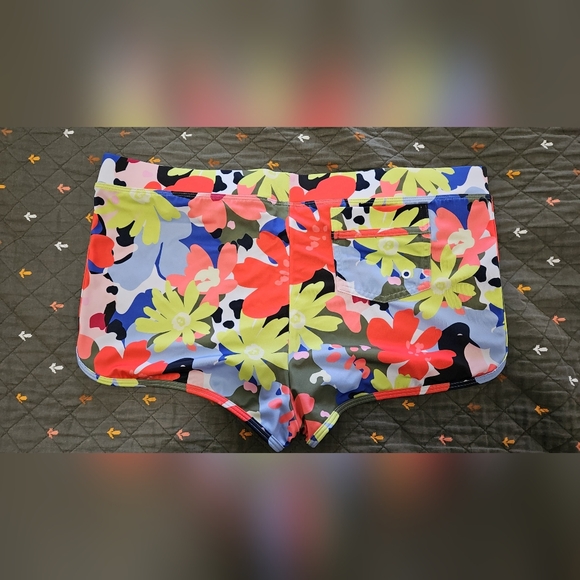 Lane Bryant swim shorts - Picture 3 of 4